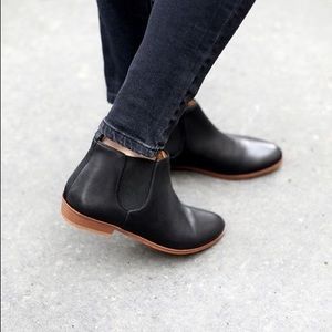 Sezane Black Chelsea boots size 37.
